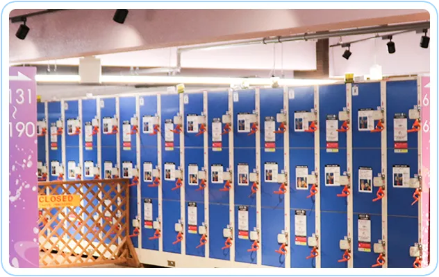 コインロッカー